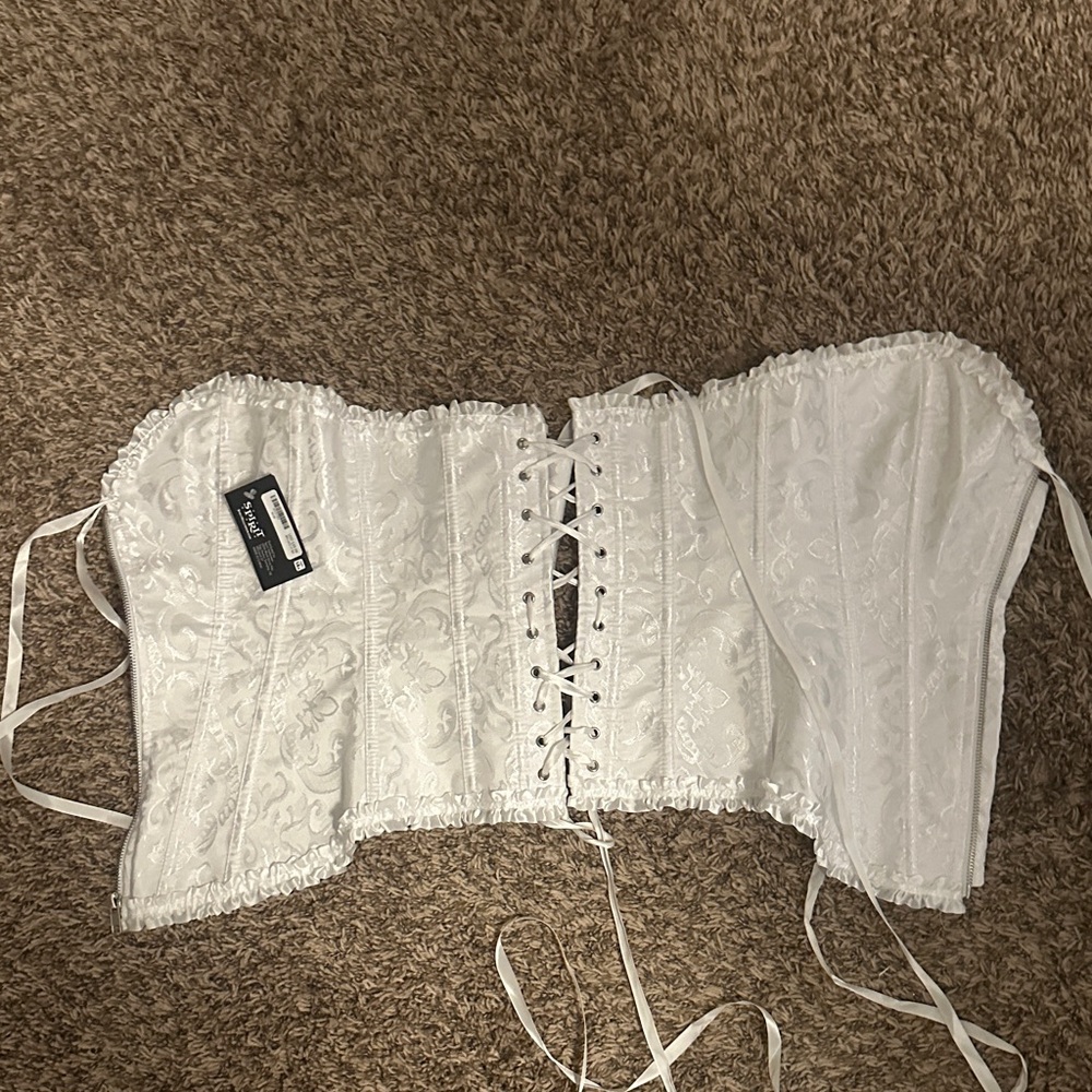Spirit White Lace-Up Corset Top